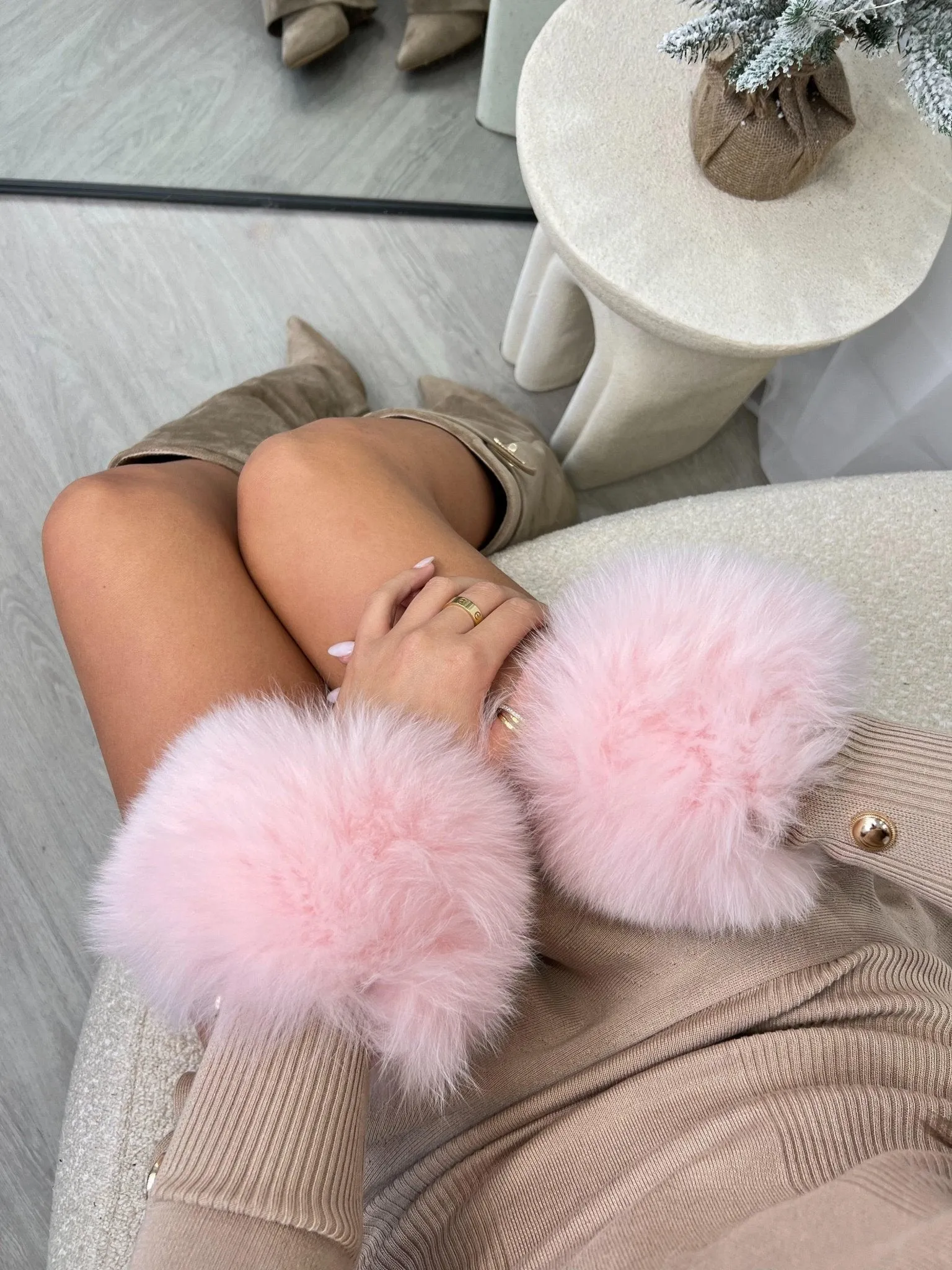 Baby Pink Snap Band Luxury Fur Cuffs