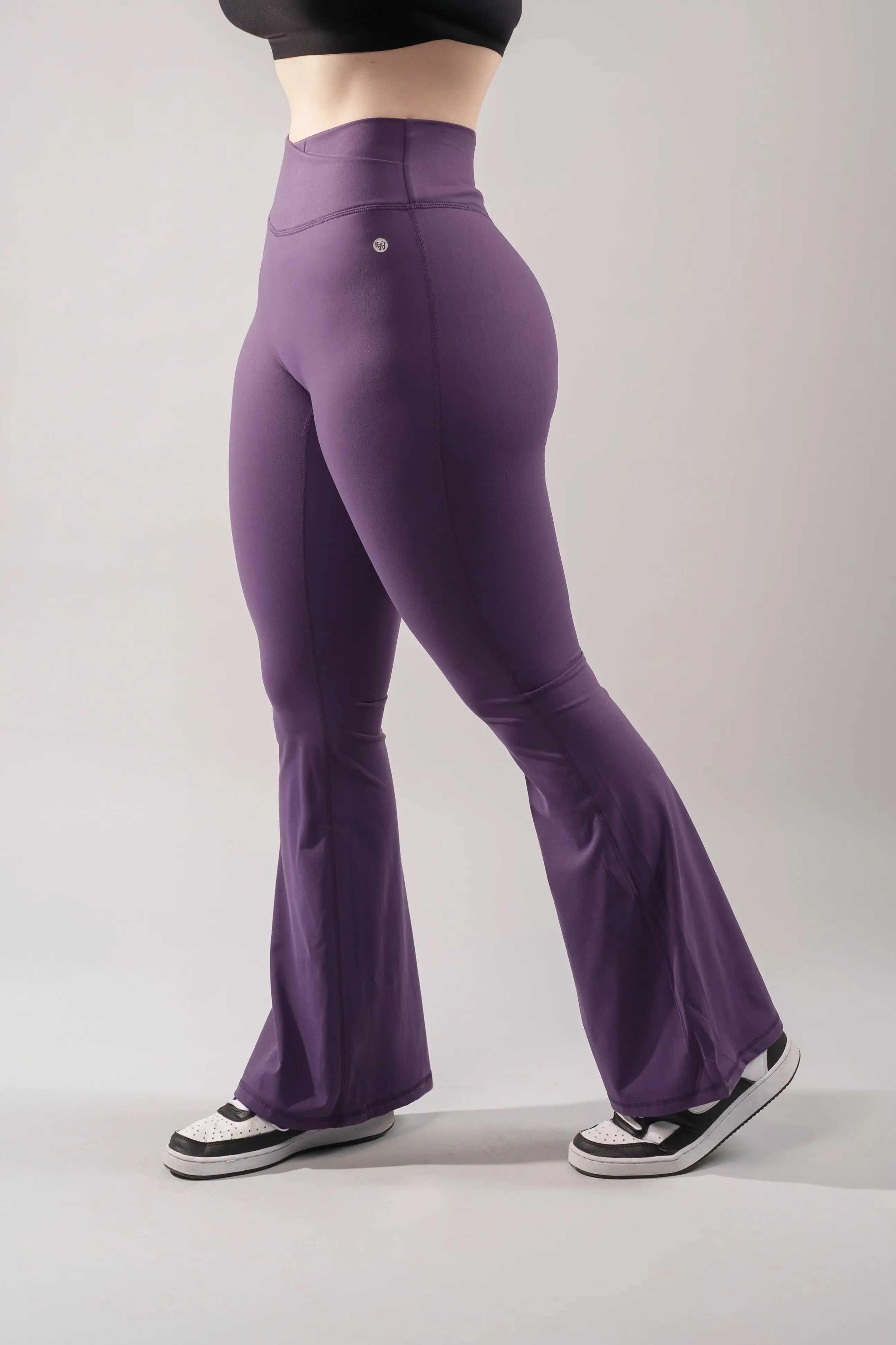 EKKO WMNS Core Set Leggings and Sports Bra