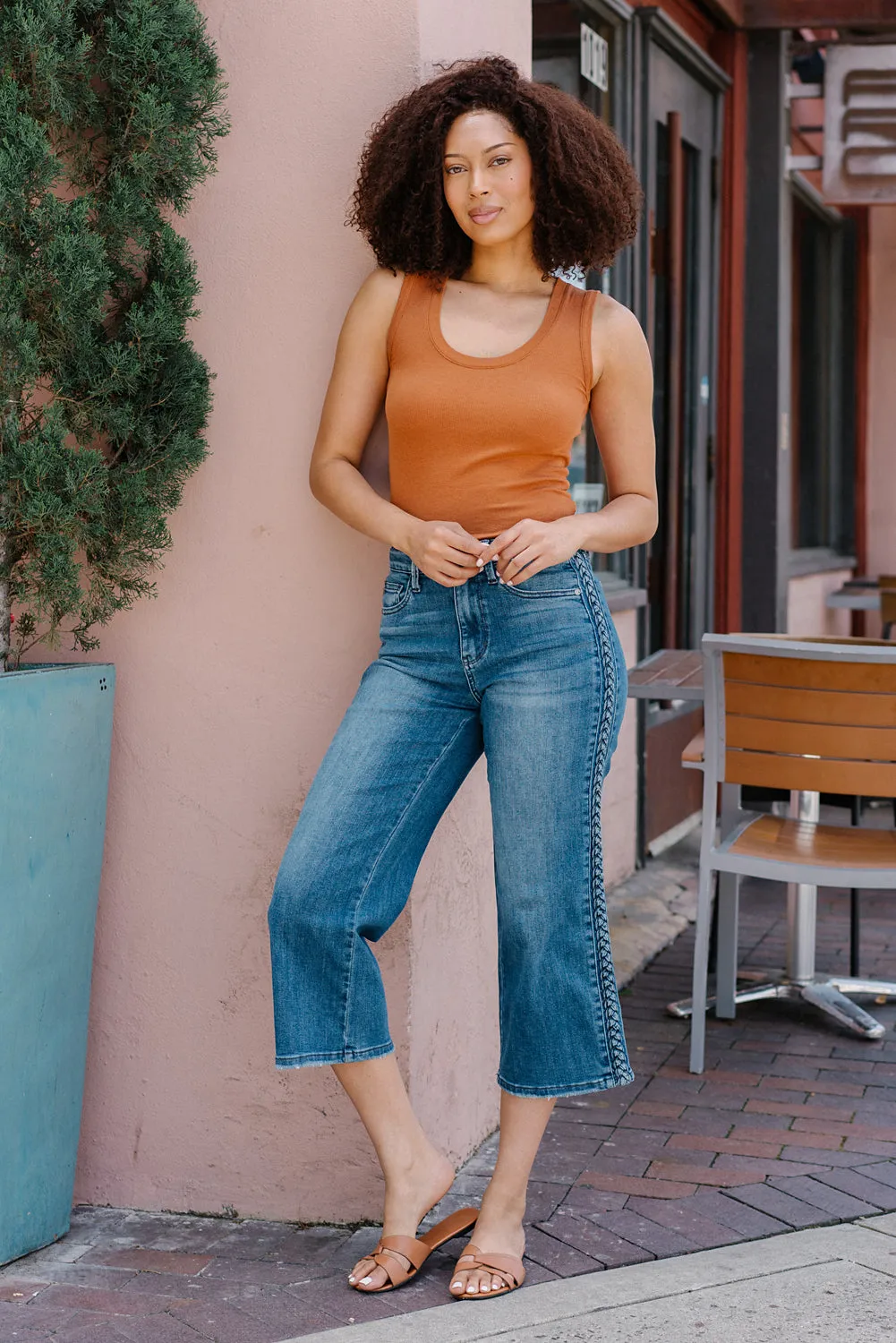 Laura High Rise Braid SS Detail Crop Wide