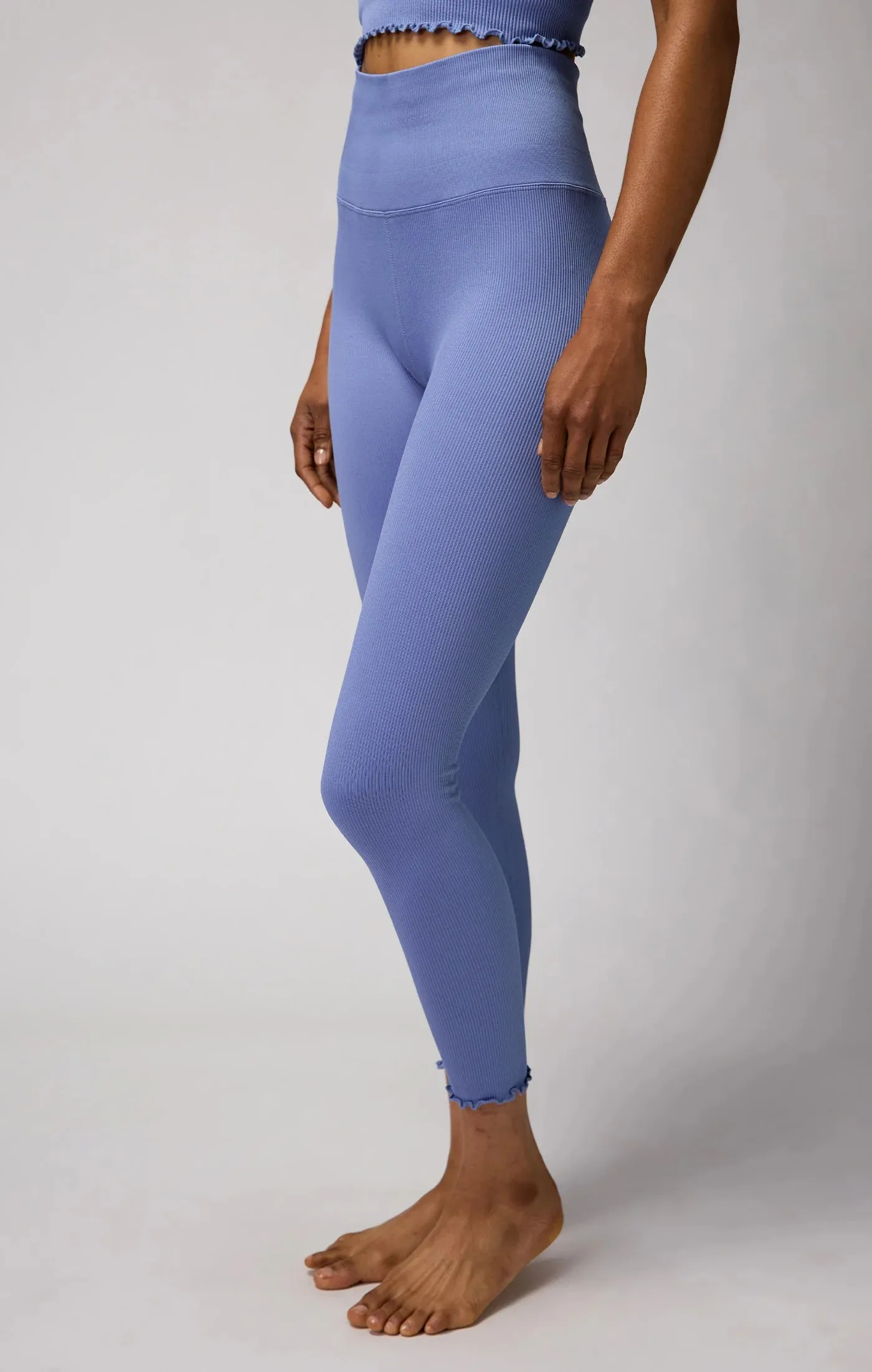 Love Sculpt Seamless 7/8 Ruffle Legging: Salt Water Blue