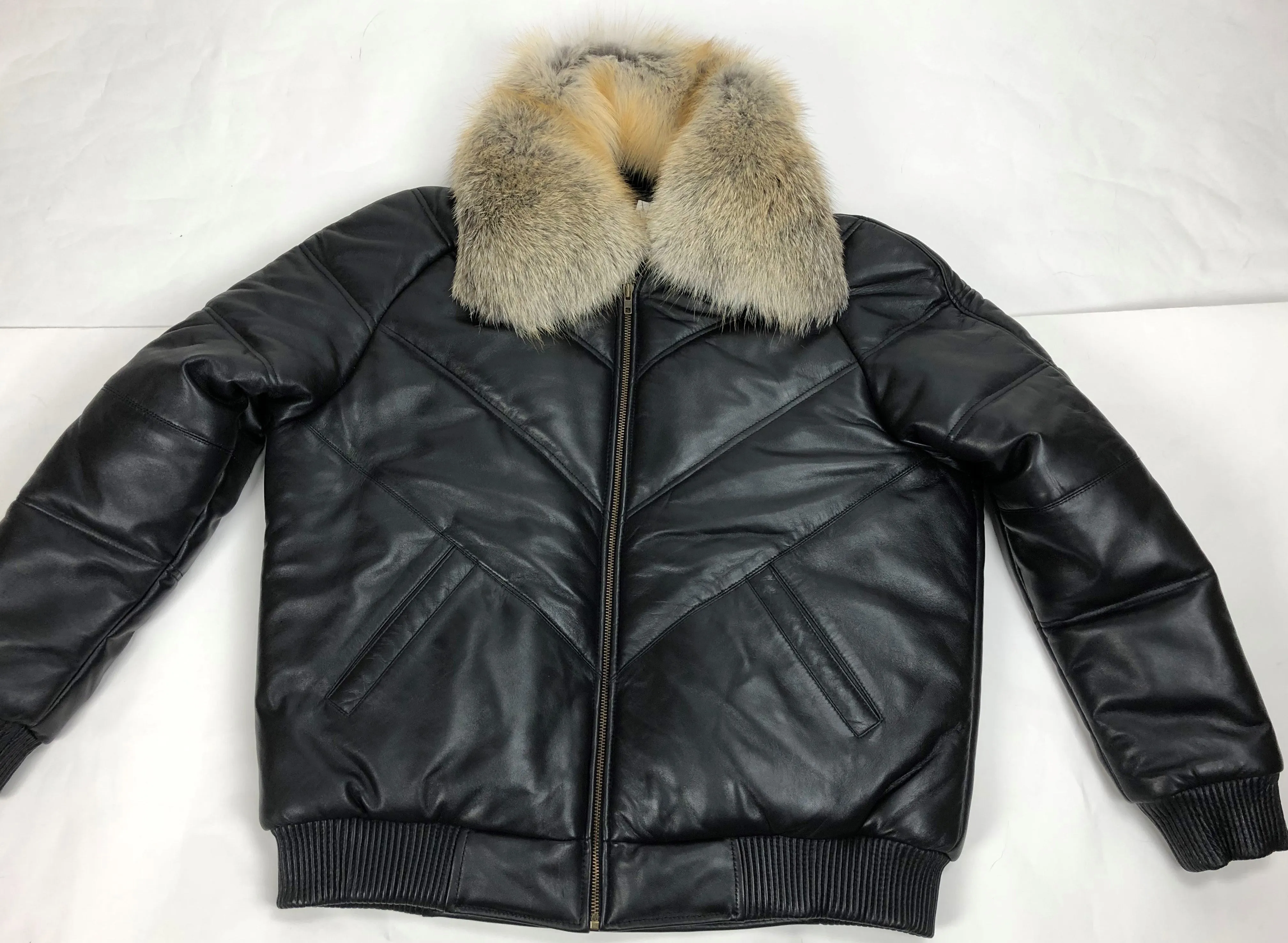 Men's V-Bomber Black Premium Red Fox Collar