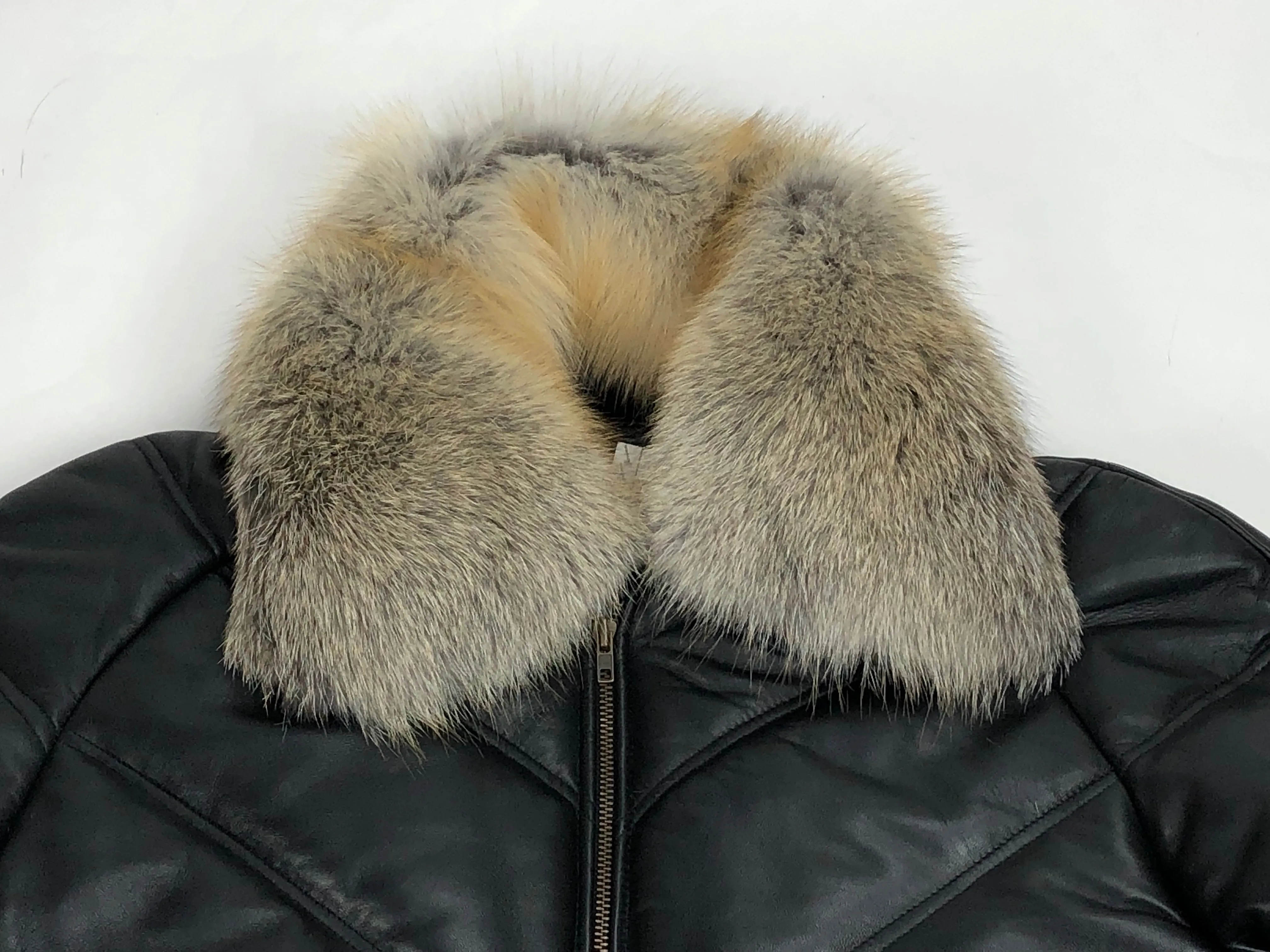Men's V-Bomber Black Premium Red Fox Collar