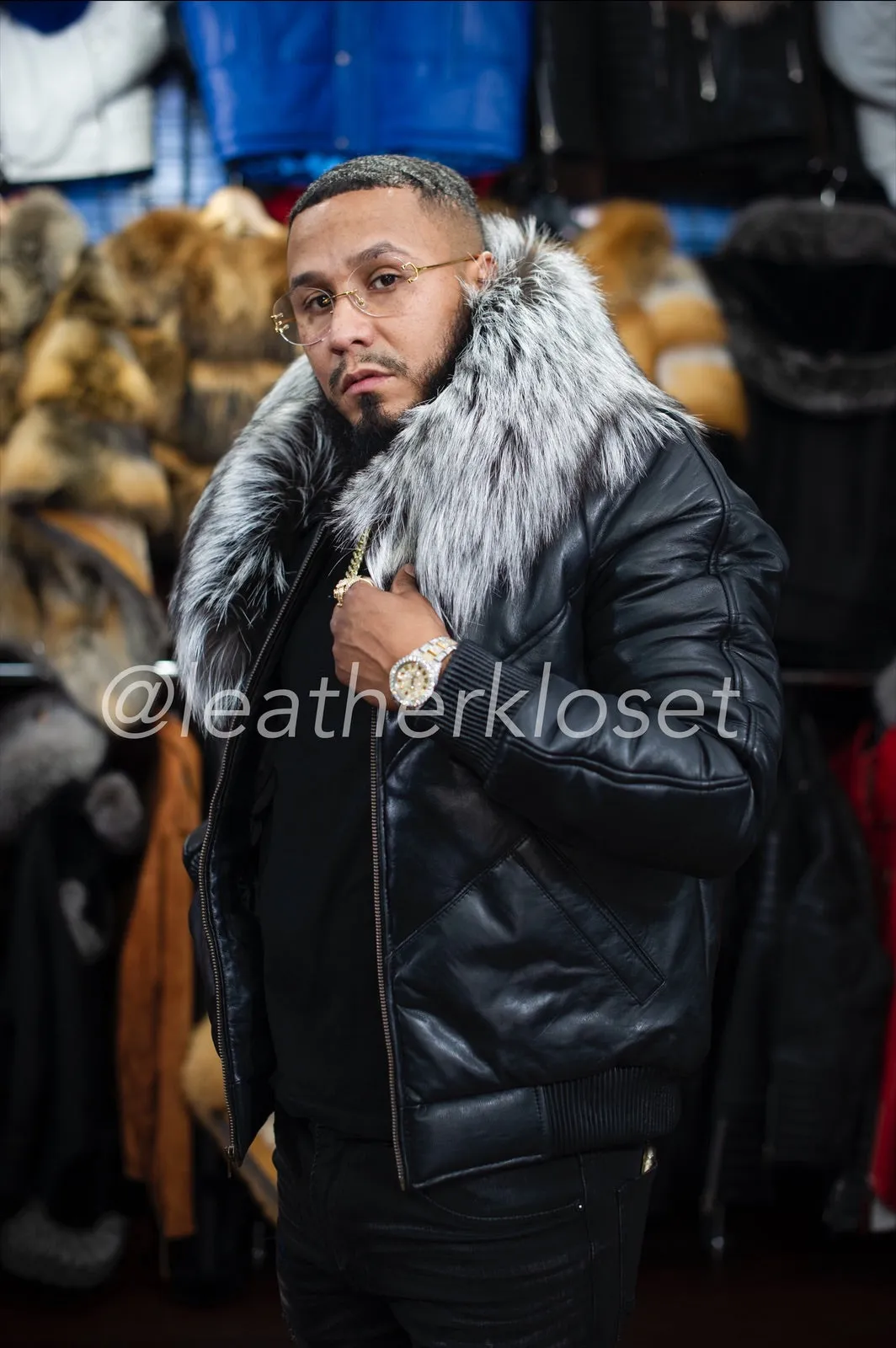 Men's V-Bomber Premium Fox Collar