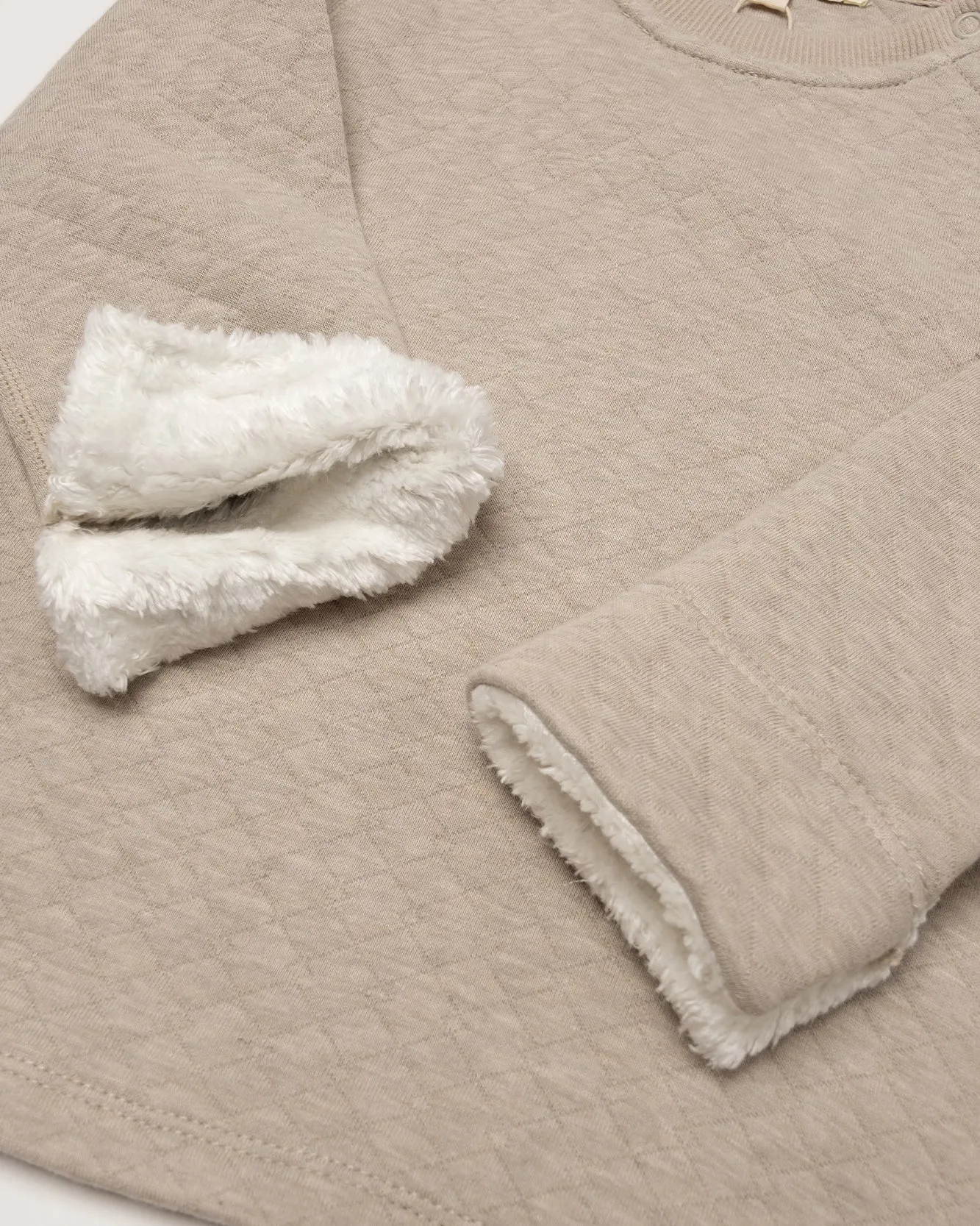 Plush Cuff Raglan Tee