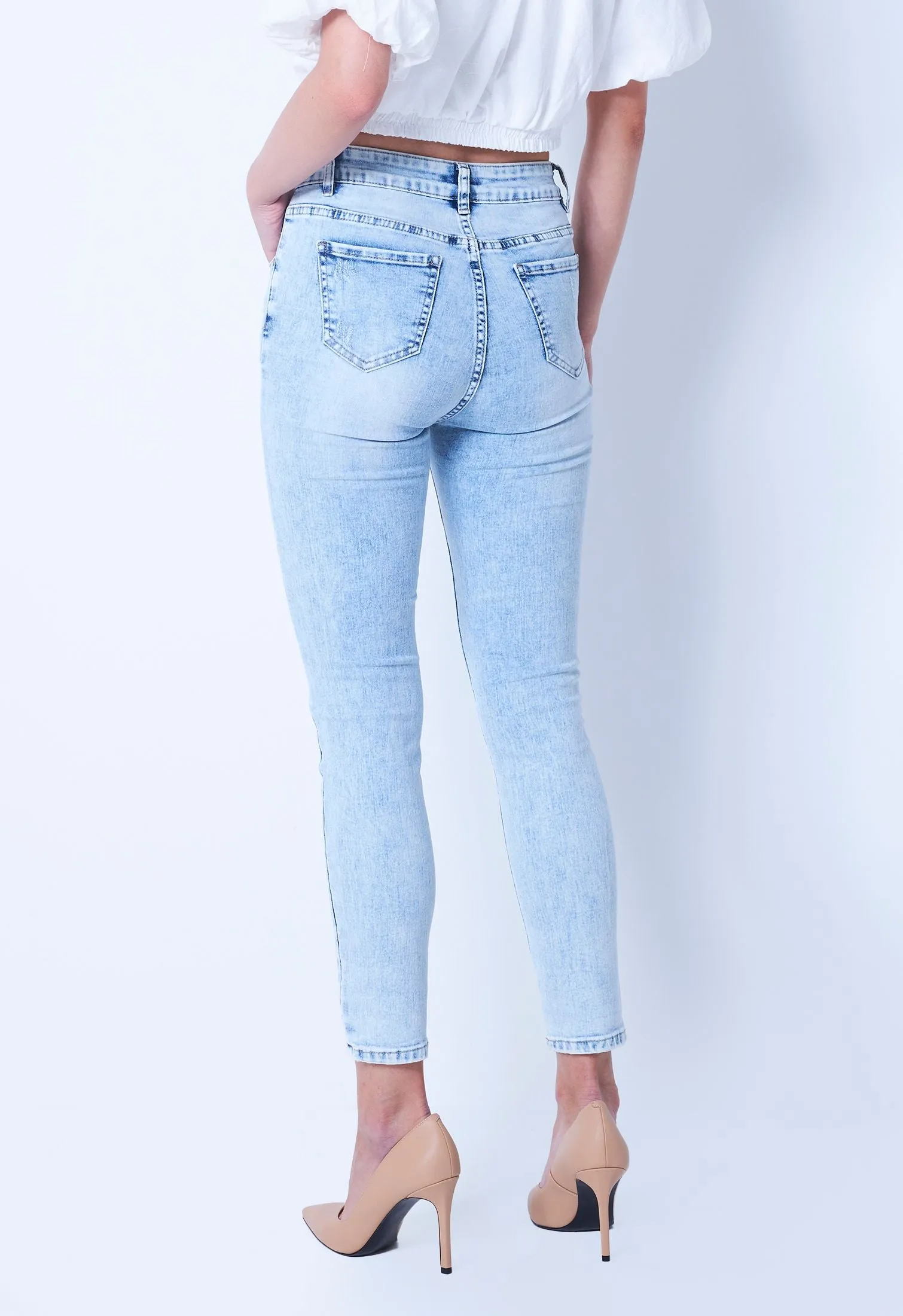 Ripped Denim Washed Jeans