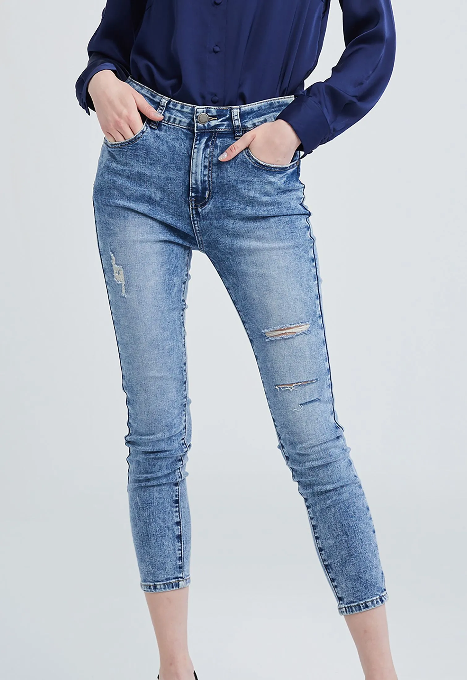 Ripped Denim Washed Jeans