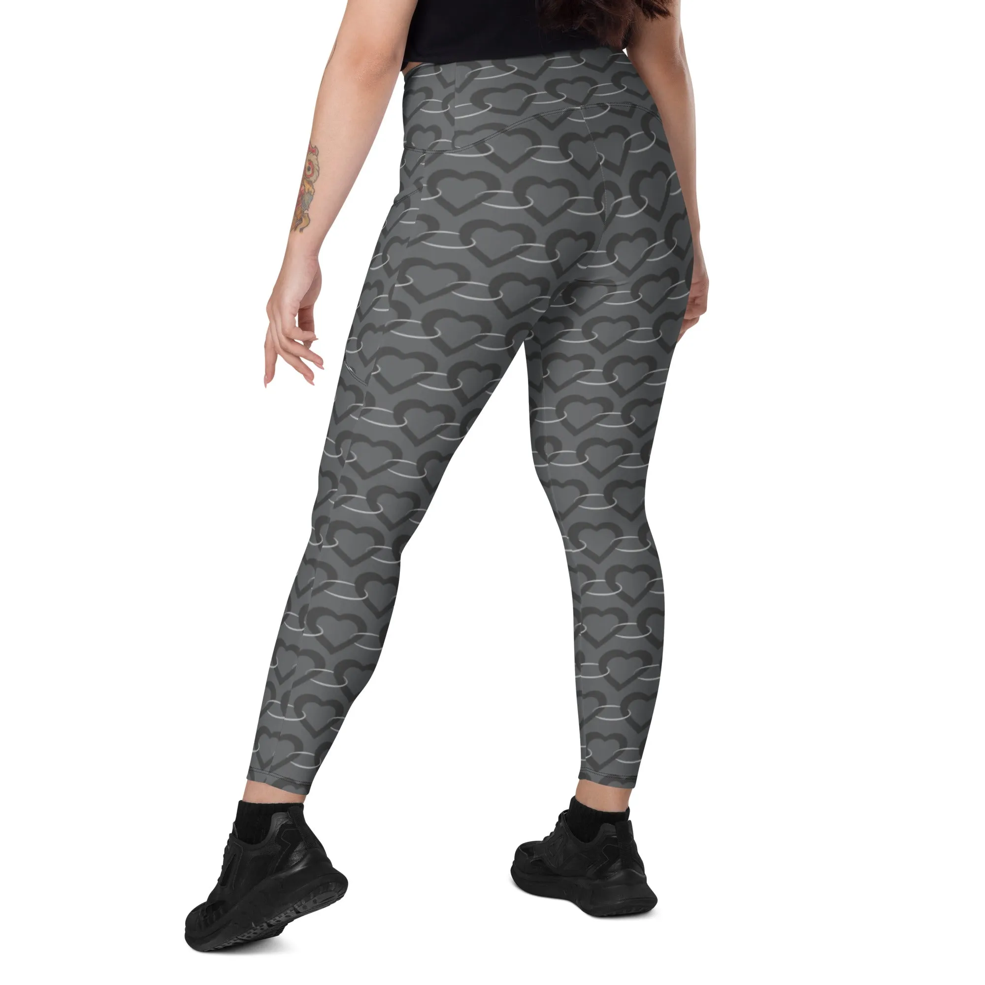 Silver Heart Chain Crossover leggings with pockets