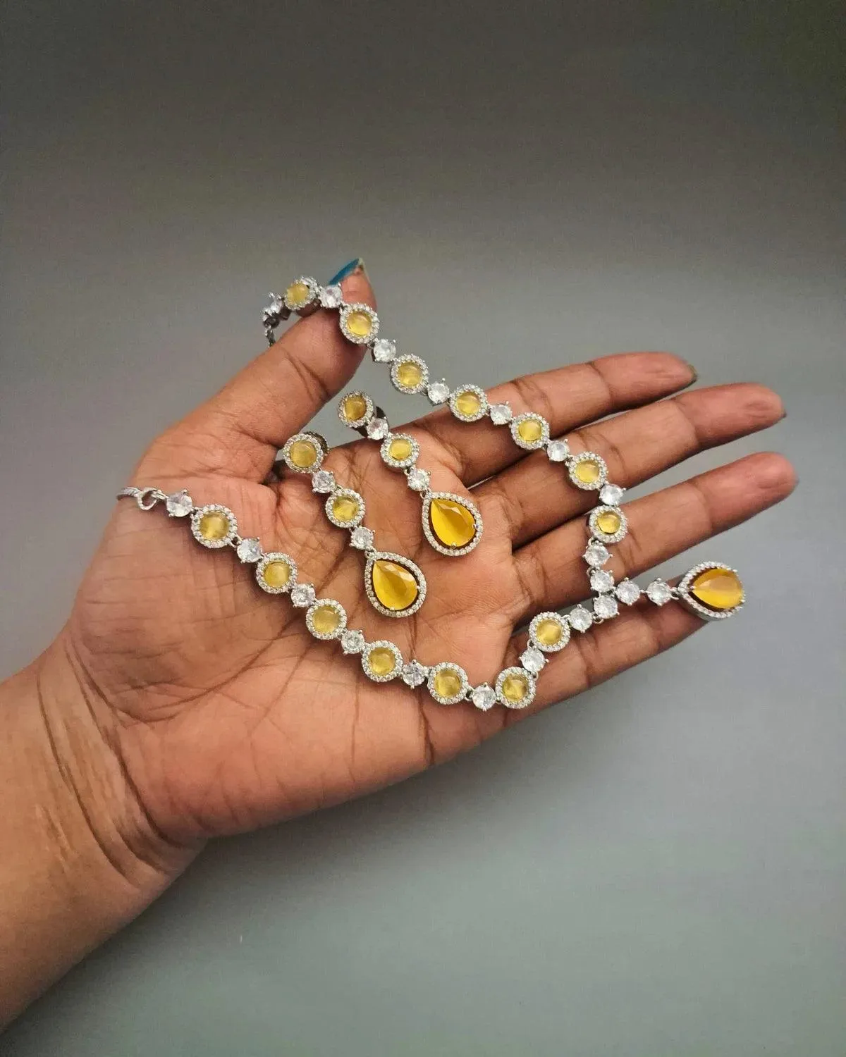 Zevarly Poornima Pernia Popup Designer Necklace Set